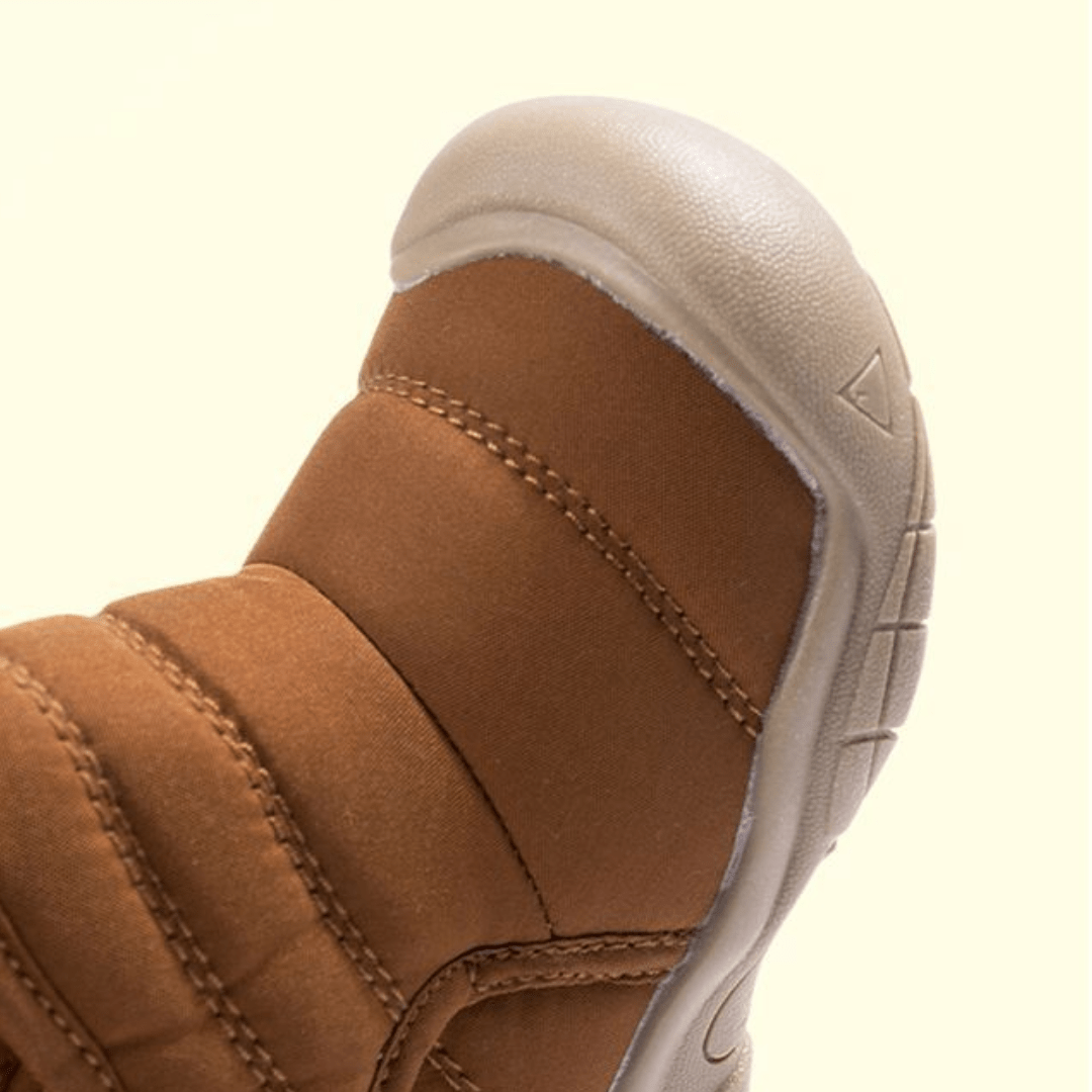 CozyShield™ Winter Boots – Plush, Warm & Water-Repellent